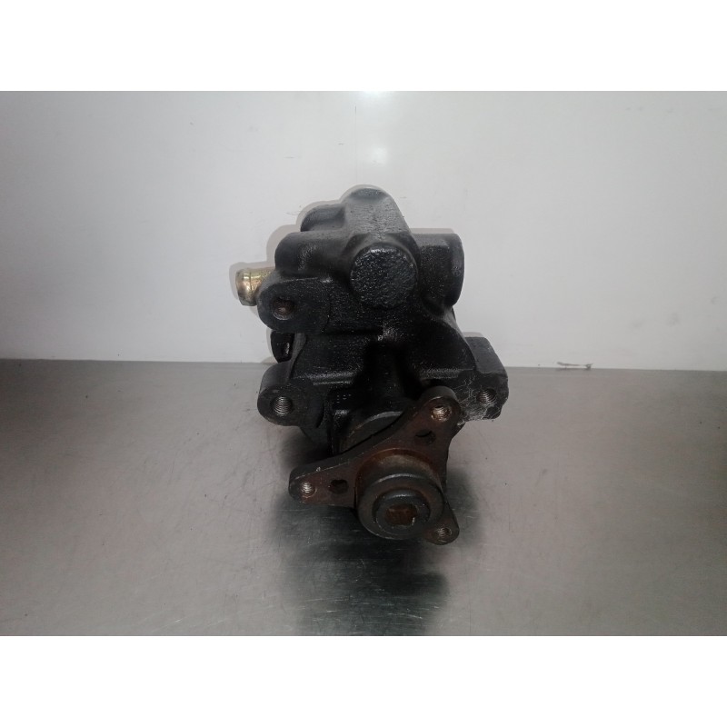 Recambio de bomba servodireccion para renault megane i classic (la0) 1.9 diesel referencia OEM IAM 26046186-7700840106-770084080