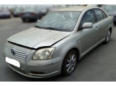 TOYOTA AVENSIS BERLINA (T25)