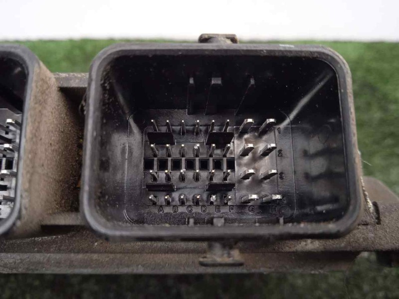 Recambio de centralita motor uce para renault clio iii 1.5 dci diesel referencia OEM IAM S122326109A-8200565863-8200592611-SID30