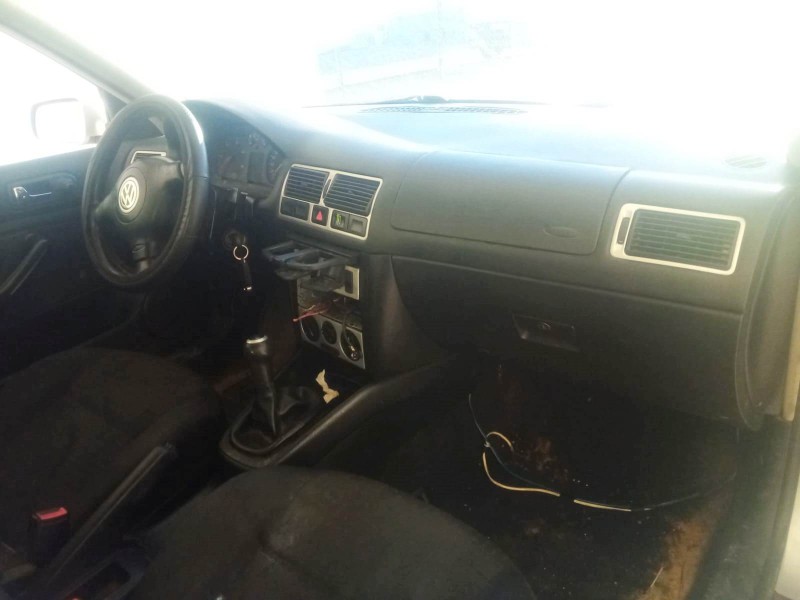 volkswagen golf iv (1j1) del año 2001