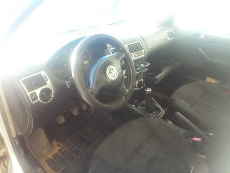 volkswagen golf iv (1j1) del año 2001
