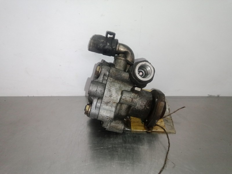 Recambio de bomba direccion para volkswagen golf iv berlina (1j1) 1.9 tdi referencia OEM IAM 1J0422154A KYB 
