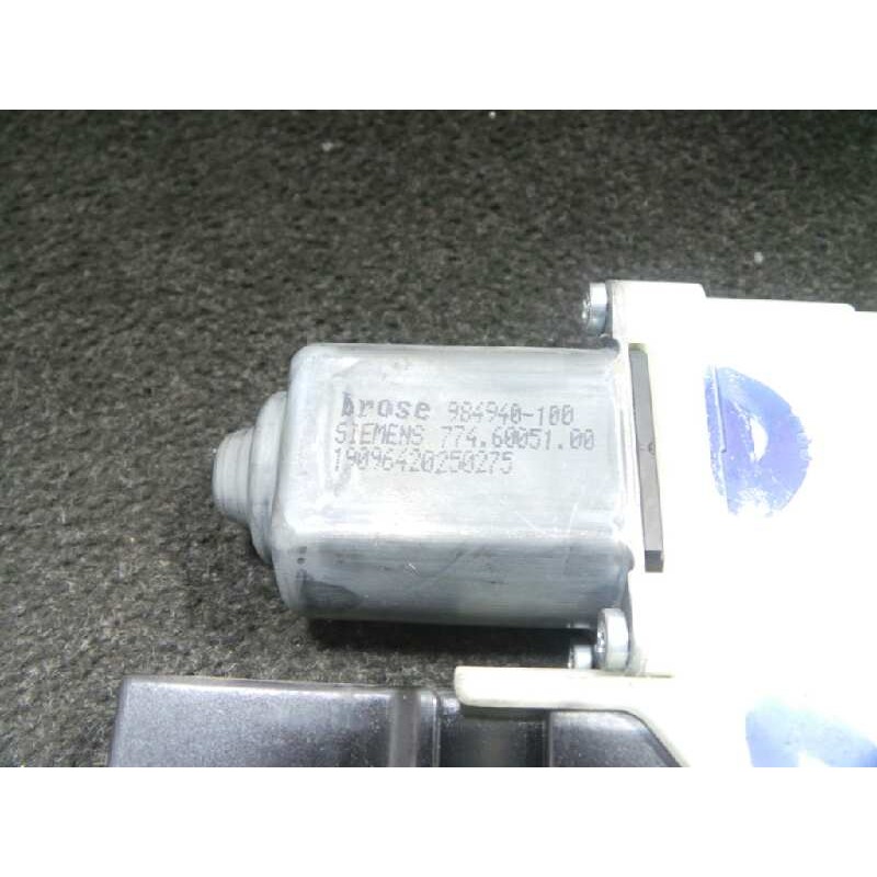 Recambio de motor elevalunas delantero derecho para citroën c4 berlina 1.6 16v hdi referencia OEM IAM 9647441380-980692103-99638