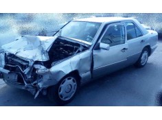 MERCEDES-BENZ CLASE E (W124) BERLINA