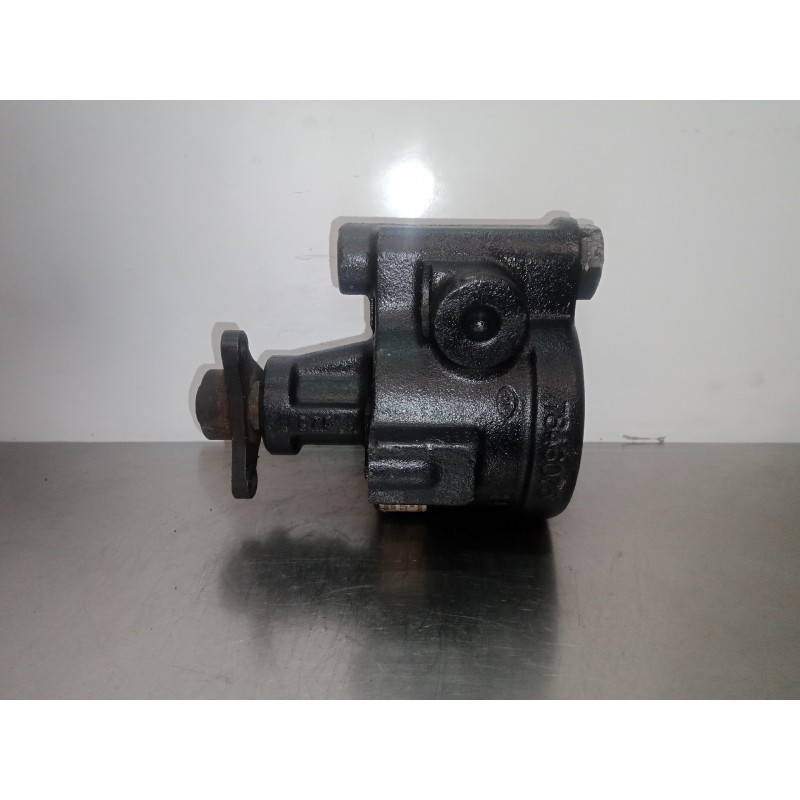 Recambio de bomba servodireccion para renault megane i classic (la0) 1.9 diesel referencia OEM IAM 26046186-7700840106-770084080