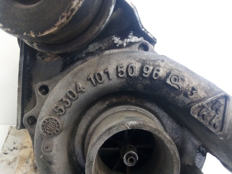 Recambio de turbocompresor para citroën xantia berlina 2.0 hdi referencia OEM IAM K03324278-K03018BB56767  