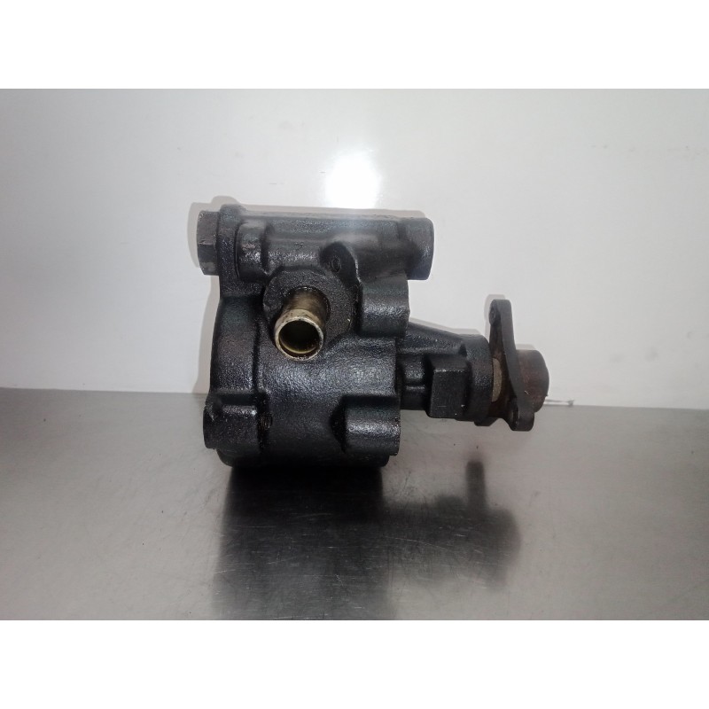 Recambio de bomba servodireccion para renault megane i classic (la0) 1.9 diesel referencia OEM IAM 26046186-7700840106-770084080