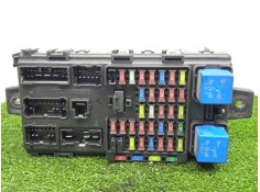 Recambio de caja reles / fusibles para hyundai santa fe (sm) 2.0 crdi cat referencia OEM IAM 9118826105  