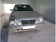 MERCEDES-BENZ CLASE E (W210) BERLINA DIESEL
