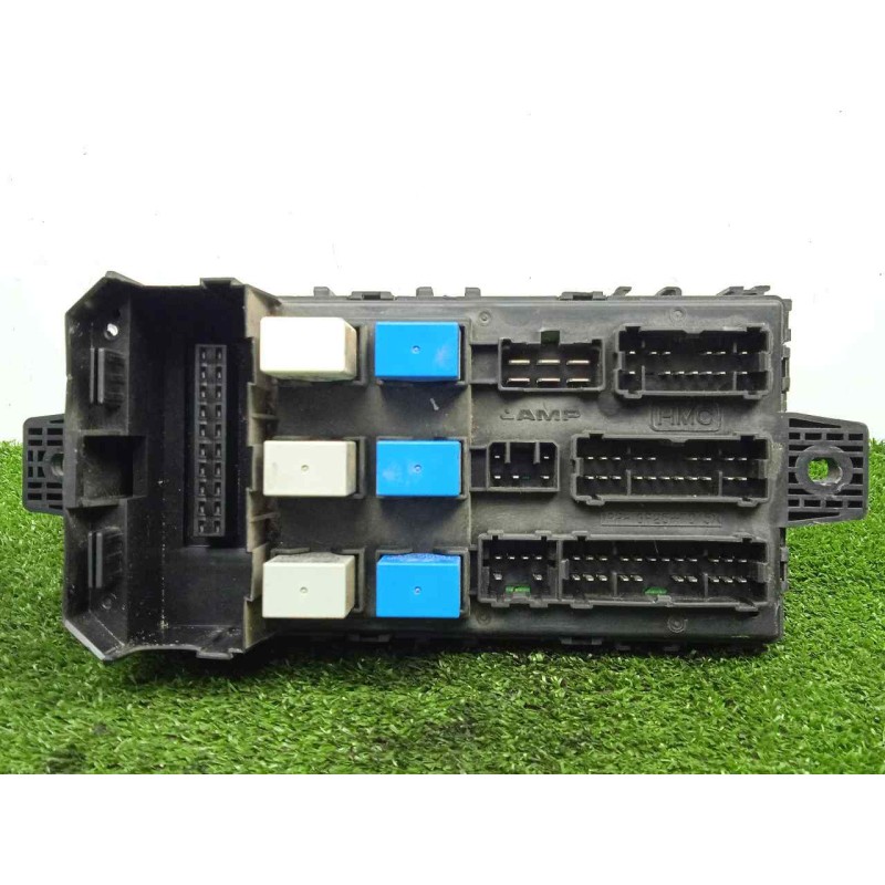 Recambio de caja reles / fusibles para hyundai santa fe (sm) 2.0 crdi cat referencia OEM IAM 9118826105  