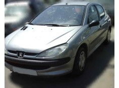 PEUGEOT 206 BERLINA