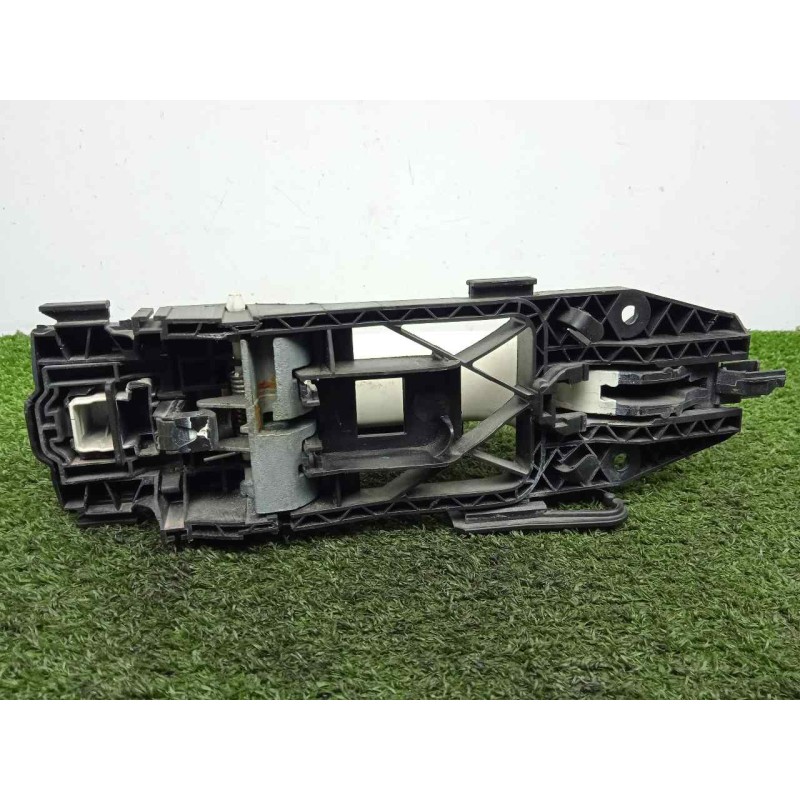 Recambio de maneta exterior trasera izquierda para audi a3 sedán(8vs) 2.0 16v tdi referencia OEM IAM 8V0839885 BLANCO CON.TARA