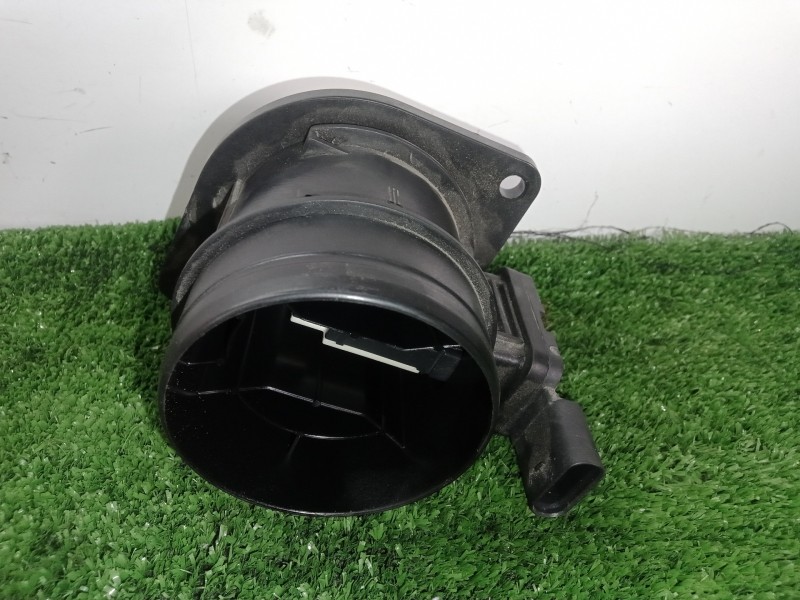 Recambio de caudalimetro para volkswagen golf vii lim. 1.6 tdi dpf referencia OEM IAM A2C53428538  
