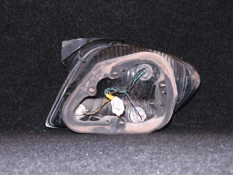 Recambio de piloto trasero izquierdo para hyundai coupe (j2) 1.6 16v cat referencia OEM IAM  BIFARO 