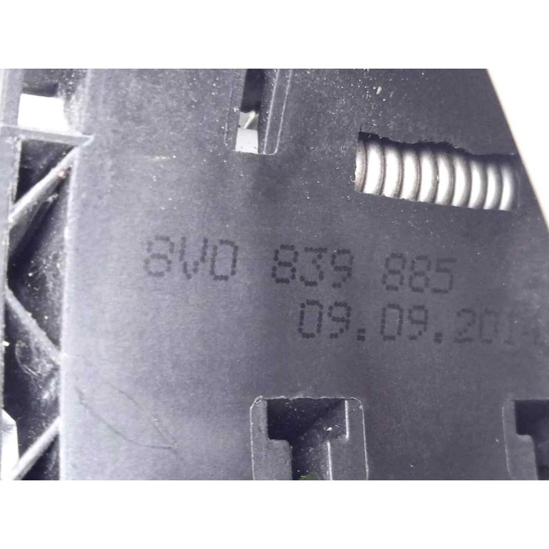 Recambio de maneta exterior trasera derecha para audi a3 sedán(8vs) 2.0 16v tdi referencia OEM IAM 8V0839885 BLANCO 