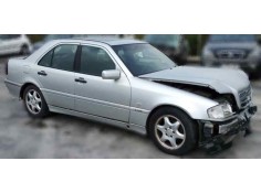 MERCEDES-BENZ CLASE C (W202) BERLINA