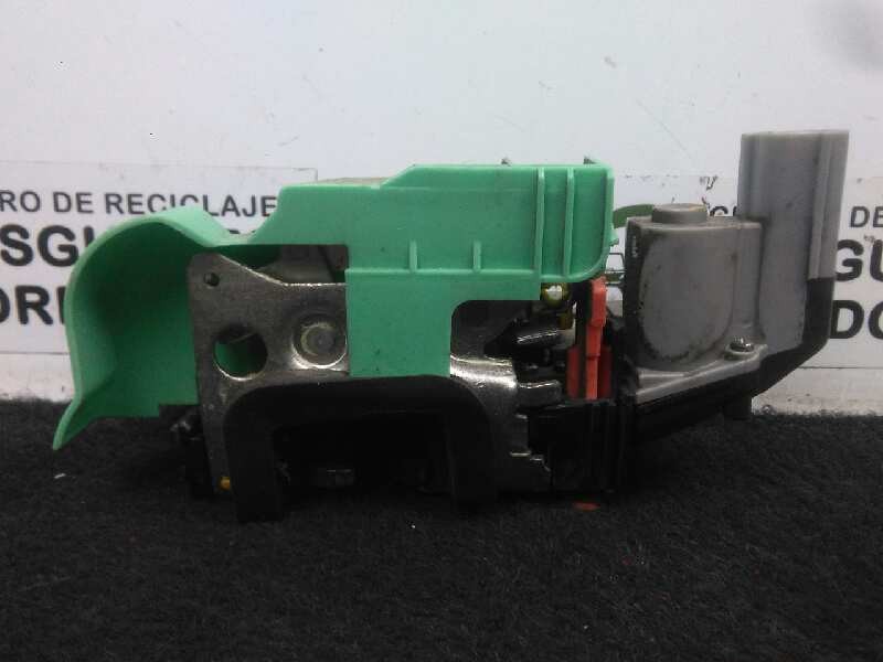 Recambio de cerradura puerta trasera izquierda para fiat linea (110) 1.3 16v jtd cat referencia OEM IAM  4.PUERTAS 4.PIN