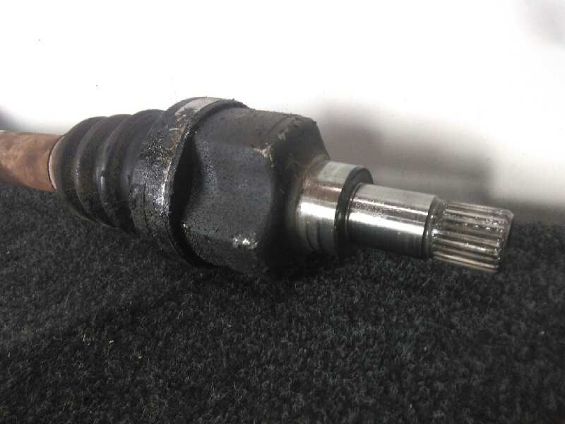 Recambio de transmision delantera izquierda para peugeot 307 berlina (s2) 1.6 16v cat referencia OEM IAM 9636786780 SIN.CORONA L