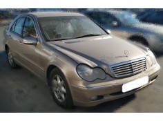 MERCEDES-BENZ CLASE C (W203) BERLINA