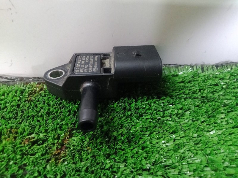 Recambio de sensor presion para volkswagen golf vii lim. 1.6 tdi dpf referencia OEM IAM   