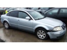 VOLKSWAGEN PASSAT BERLINA (3B3)