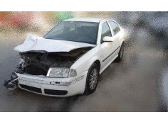 SKODA OCTAVIA BERLINA (1U2)