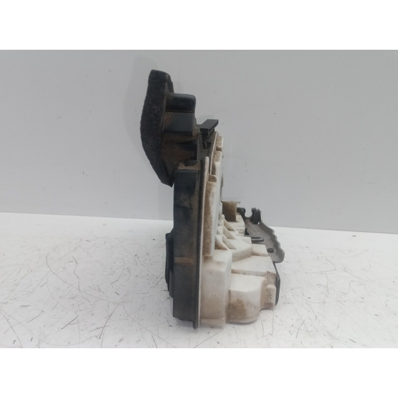 Recambio de cerradura puerta delantera derecha para seat leon (5f1) 1.6 tdi referencia OEM IAM 5K1837016E  