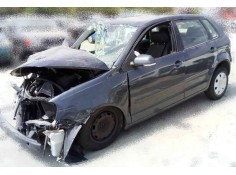 VOLKSWAGEN POLO (9N3)