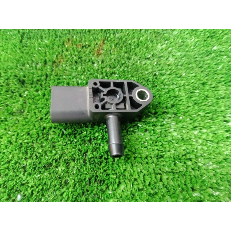 Recambio de sensor presion para volkswagen golf vii lim. 1.6 tdi dpf referencia OEM IAM   