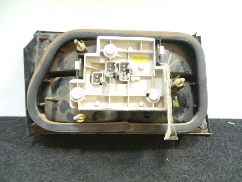 Recambio de piloto trasero derecho para citroën xantia break 1.9 turbodiesel referencia OEM IAM  2.SERIE - RANCHERA INTERIOR