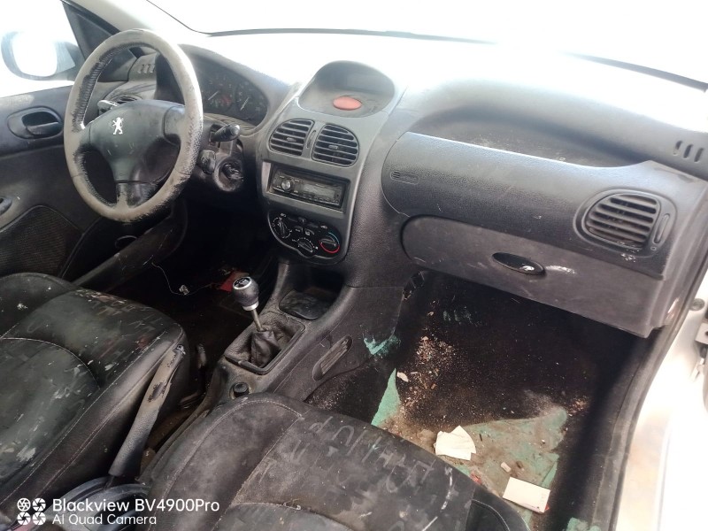 peugeot 206 hatchback (2a/c) del año 2002