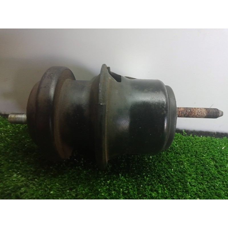 Recambio de soporte motor derecho para subaru legacy kombi/outback b14 2.0 diesel cat referencia OEM IAM 41022AJ030  