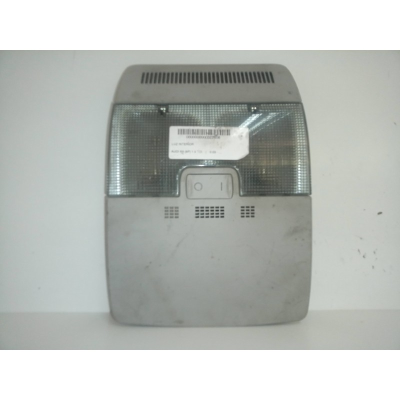 Recambio de luz interior para audi a3 (8p) 1.9 tdi referencia OEM IAM 8E0947565  DELANTERA