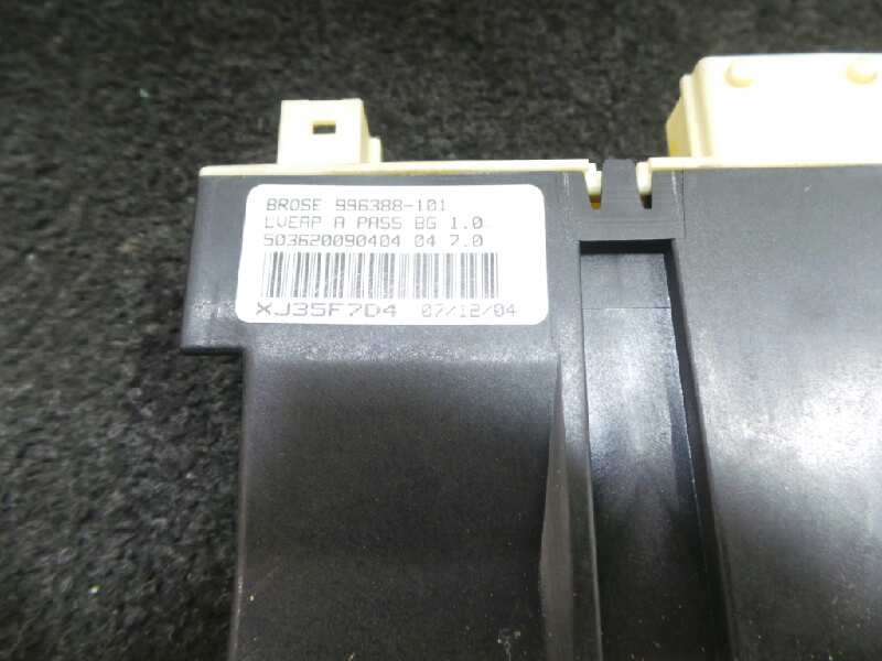 Recambio de motor elevalunas delantero derecho para citroën c4 berlina 1.6 16v hdi referencia OEM IAM 997831101-7746004701-10124