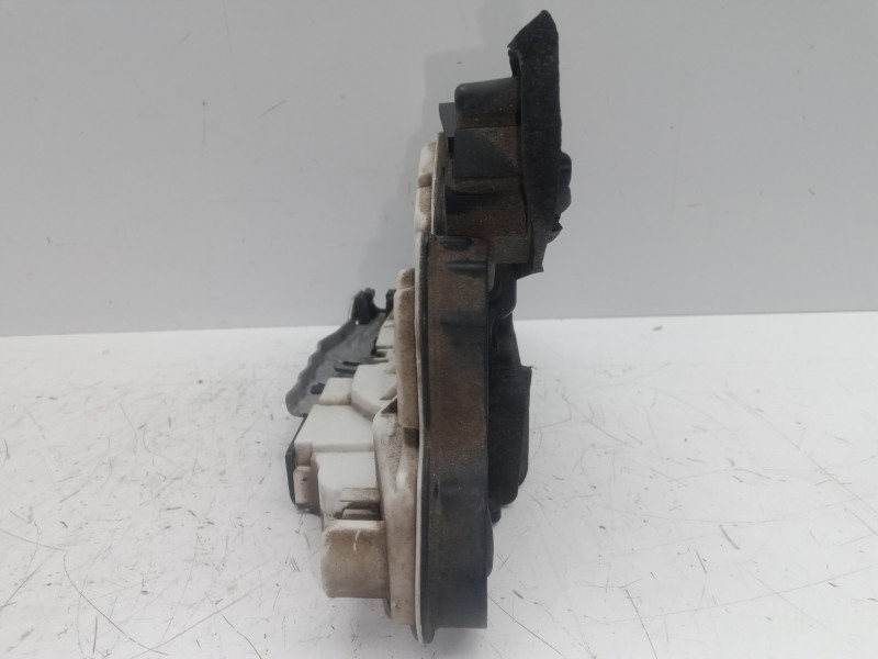 Recambio de cerradura puerta delantera izquierda para seat leon (5f1) 1.6 tdi referencia OEM IAM 5K1837015E  