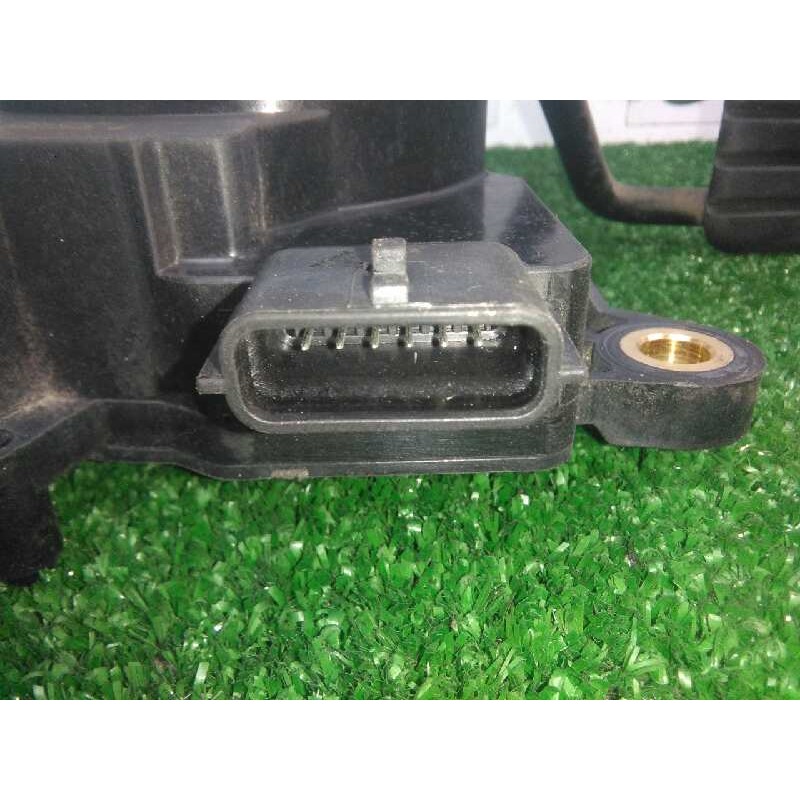 Recambio de potenciometro pedal para mercedes-benz citan (w415) combi 1.5 cdi cat referencia OEM IAM 8200436878 6.PINES 