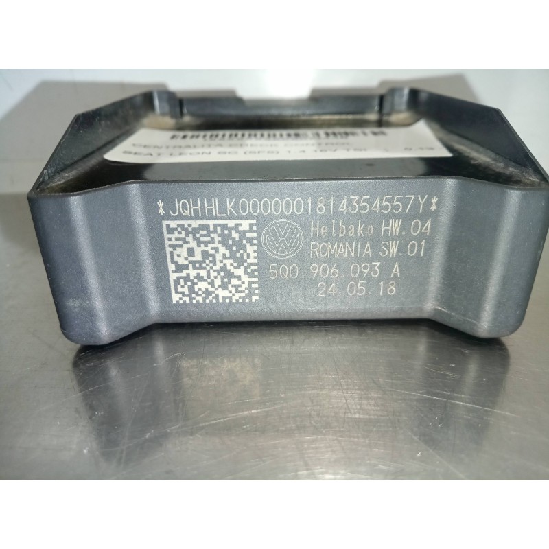Recambio de centralita check control para seat leon sc (5f5) 1.4 16v tsi referencia OEM IAM 5Q0906093A 5.PINES 