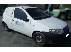 FIAT PUNTO BERLINA (188)