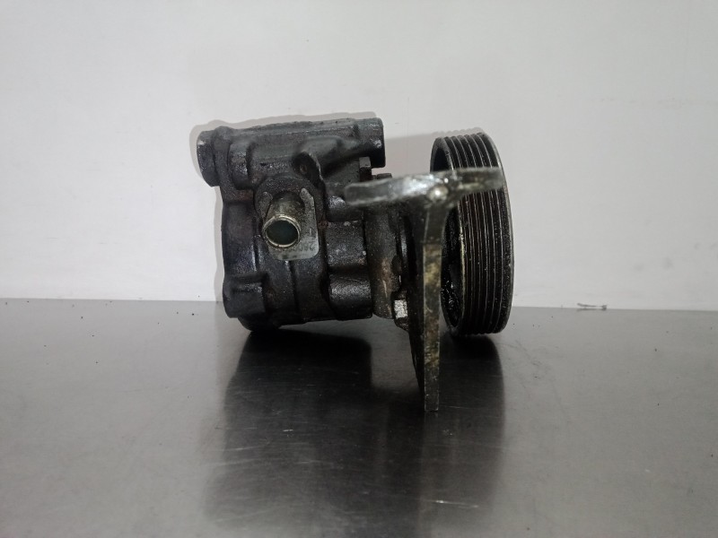 Recambio de bomba servodireccion para renault 19 (b/c/l53) 1.9 td referencia OEM IAM 26002593  