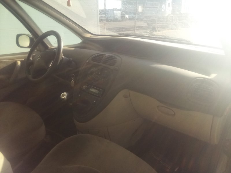 citroën xsara picasso (n68) del año 2006
