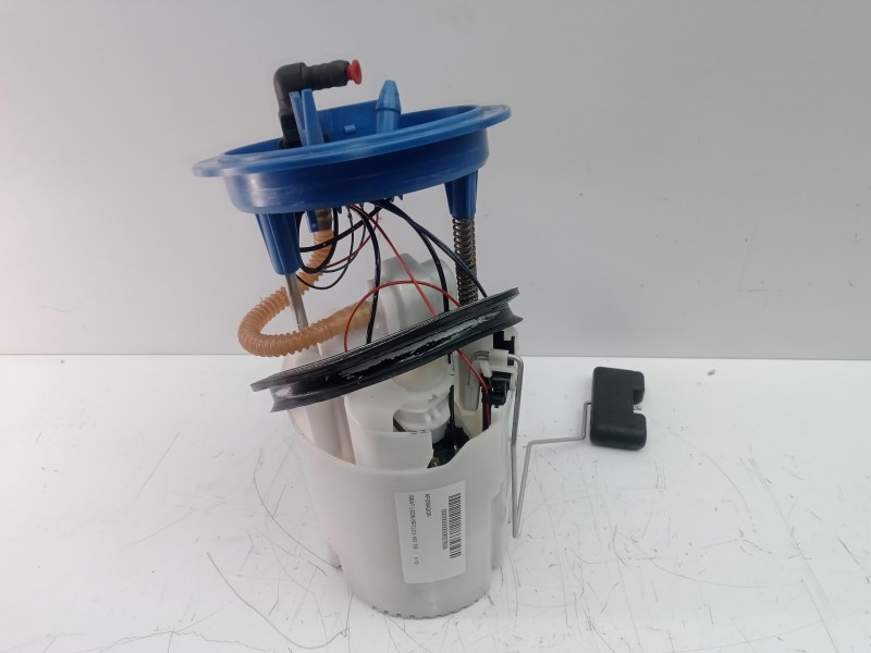 Recambio de aforador para seat leon (5f1) 2.0 16v tsi referencia OEM IAM 0580200381-5Q0919051BF CON.BOMBA 4.PINES