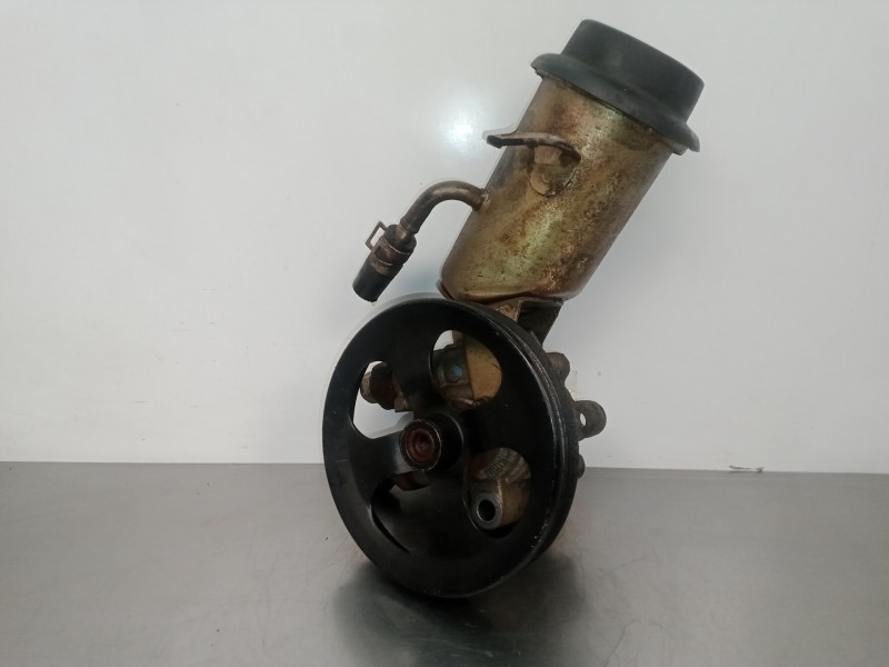 Recambio de bomba servodireccion para toyota yaris (ncp1/nlp1/scp1) 1.3 16v cat referencia OEM IAM NOTIENEREFERENCIA  