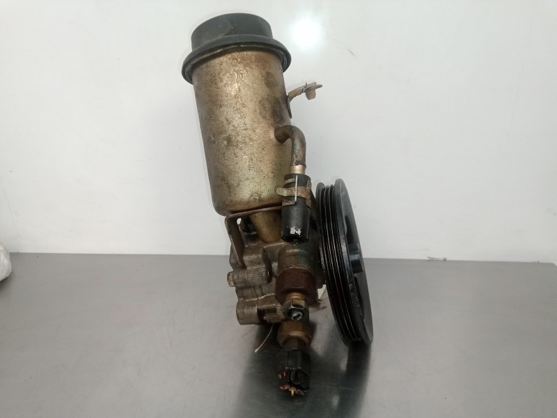 Recambio de bomba servodireccion para toyota yaris (ncp1/nlp1/scp1) 1.3 16v cat referencia OEM IAM NOTIENEREFERENCIA  