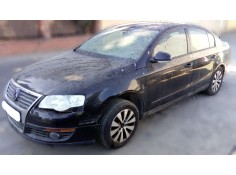 VOLKSWAGEN PASSAT BERLINA (3C2)