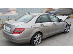 MERCEDES-BENZ CLASE C (W204) BERLINA