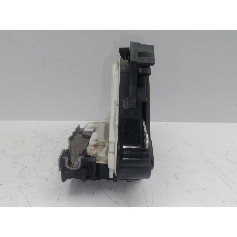 Recambio de cerradura puerta trasera derecha para seat leon (5f1) 1.6 tdi referencia OEM IAM 5K4839016Q  