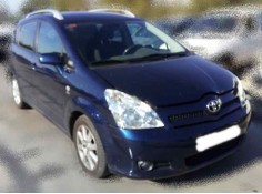 TOYOTA COROLLA VERSO (R1)