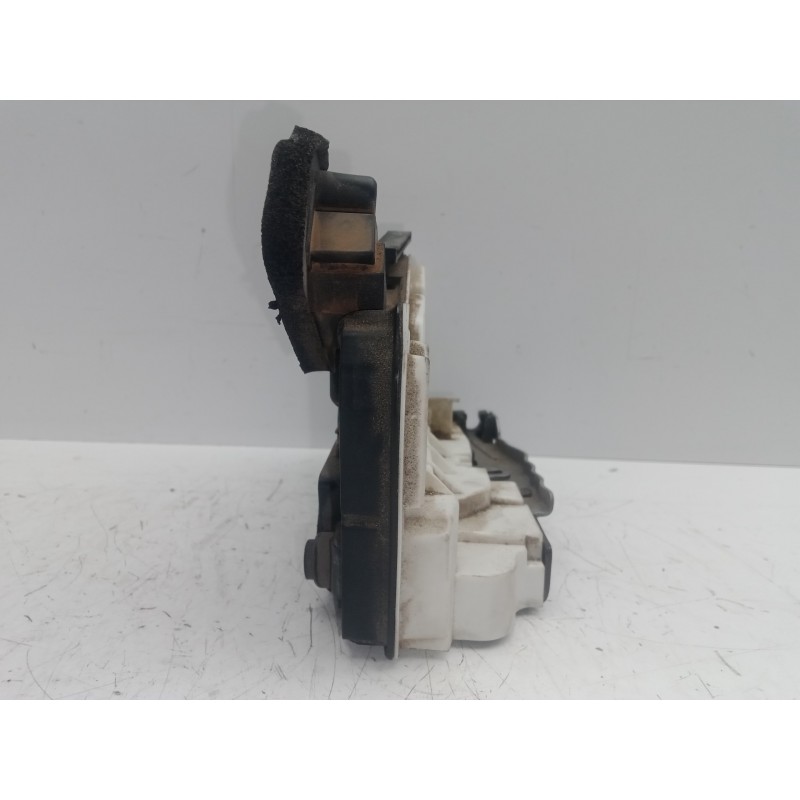 Recambio de cerradura puerta trasera derecha para seat leon (5f1) 1.6 tdi referencia OEM IAM 5K4839016Q  