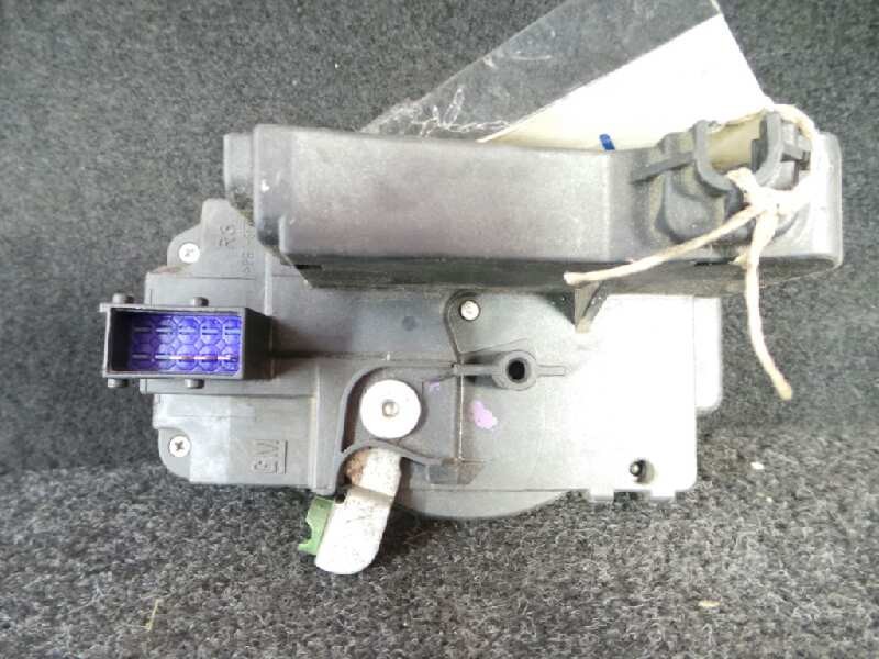Recambio de cerradura puerta delantera derecha para opel zafira a 2.2 16v dti cat (y 22 dtr / l50) referencia OEM IAM 24444016  
