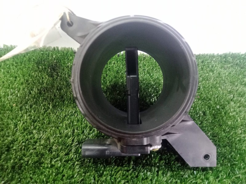Recambio de caudalimetro para ford focus lim. (cb4) 1.6 tdci cat referencia OEM IAM 7M51128579BB-7M519A673FG  